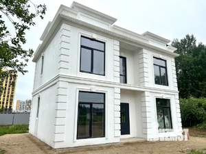 Дом 121м², 2-этажный, участок 7 сот.