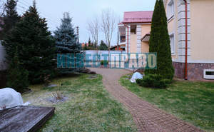 Дом 413м², 3-этажный, участок 10 сот.