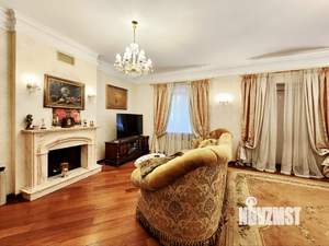 Коттедж 699м², 3-этажный, участок 29 сот.