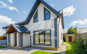 Дом 184м², 2-этажный, участок 6 сот.