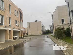 Таунхаус 182м², 3-этажный, участок 1 сот.