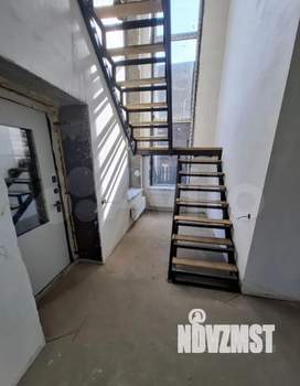 Дом 208м², 2-этажный, участок 8 сот.