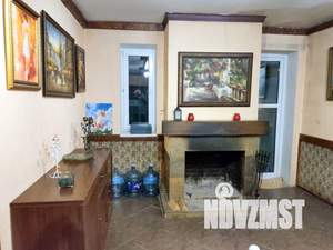 Коттедж 240м², 2-этажный, участок 6 сот.