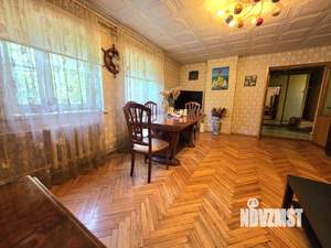 Дом 290м², 3-этажный, участок 12 сот.