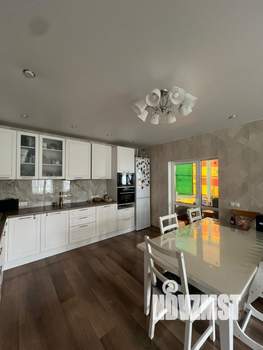 Дом 180м², 2-этажный, участок 9 сот.