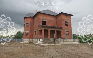 Дом 350м², 3-этажный, участок 15 сот.