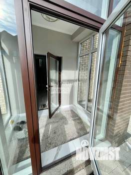 Коттедж 240м², 2-этажный, участок 9 сот.