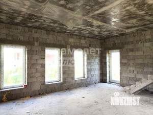 Дом 186м², 2-этажный, участок 7 сот.