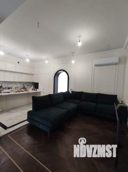 Таунхаус 330м², 2-этажный, участок 5 сот.