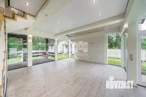 Дом 140м², 2-этажный, участок 7 сот.