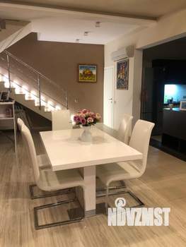 Таунхаус 183м², 3-этажный, участок 2 сот.