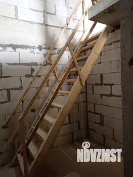 Таунхаус 130м², 3-этажный, участок 1 сот.