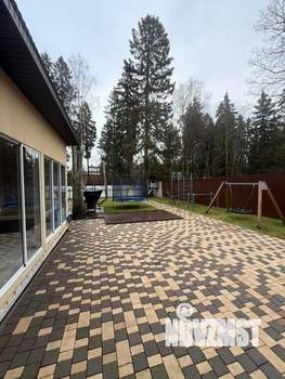 Дом 210м², 2-этажный, участок 8 сот.