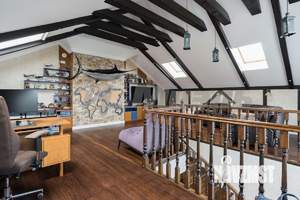 Таунхаус 300м², 3-этажный, участок 5 сот.