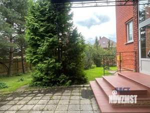 Дом 301м², 2-этажный, участок 14 сот.