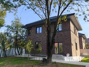 Коттедж 134м², 2-этажный, участок 6 сот.