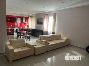 Дом 350м², 3-этажный, участок 9 сот.