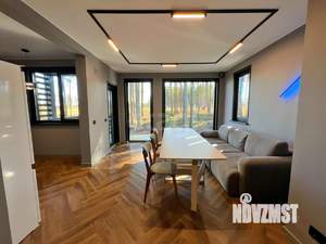 Дом 145м², 2-этажный, участок 6 сот.