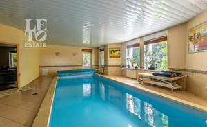 Дом 406м², 2-этажный, участок 35 сот.