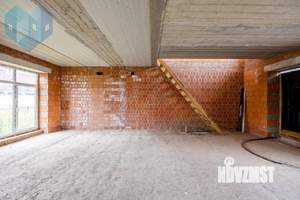 Таунхаус 150м², 3-этажный, участок 4 сот.