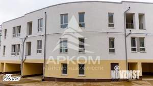 Таунхаус 249м², 3-этажный, участок 3 сот.