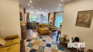 Коттедж 207м², 2-этажный, участок 9 сот.