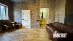 Дом 339м², 3-этажный, участок 5 сот.