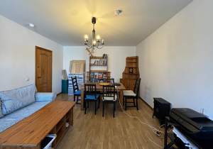 Дом 329м², 3-этажный, участок 15 сот.