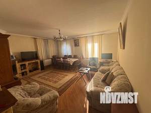 Дом 500м², 3-этажный, участок 20 сот.