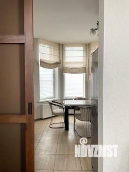 Коттедж 298м², 3-этажный, участок 7 сот.