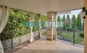 Дом 413м², 3-этажный, участок 10 сот.