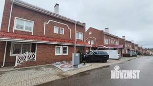 Дом 180м², 3-этажный, участок 3 сот.