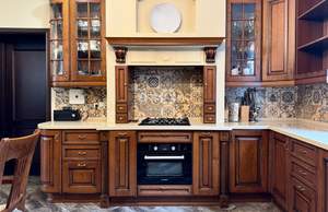 Дом 568м², 3-этажный, участок 15 сот.