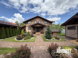 Дом 210м², 2-этажный, участок 17 сот.