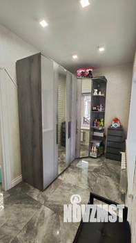 Дом 180м², 3-этажный, участок 3 сот.