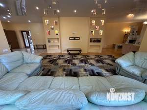 Коттедж 366м², 2-этажный, участок 43 сот.