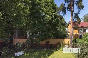 Дом 230м², 3-этажный, участок 9 сот.