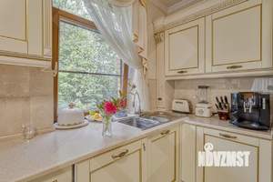 Дом 640м², 4-этажный, участок 36 сот.