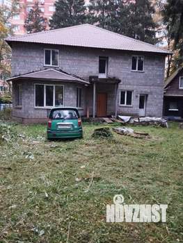 Дом 272м², 2-этажный, участок 17 сот.