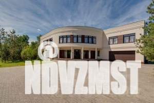 Дом 1500м², 2-этажный, участок 100 сот.