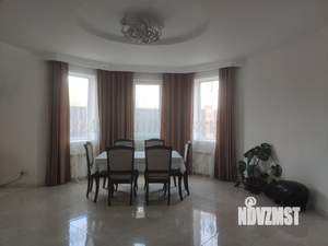 Дом 600м², 2-этажный, участок 16 сот.