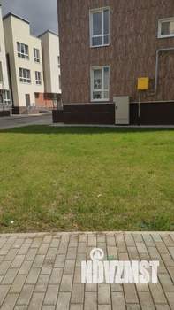 Таунхаус 130м², 3-этажный, участок 1 сот.