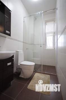 Коттедж 298м², 3-этажный, участок 7 сот.