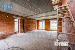 Таунхаус 150м², 3-этажный, участок 4 сот.