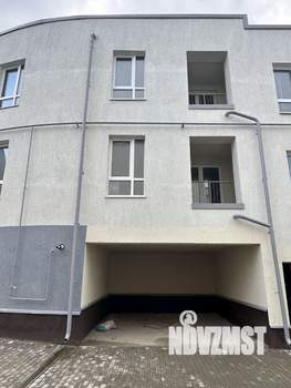 Таунхаус 250м², 3-этажный, участок 3 сот.