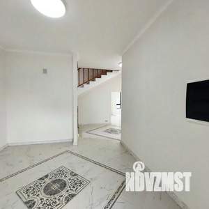 Коттедж 303м², 2-этажный, участок 6 сот.