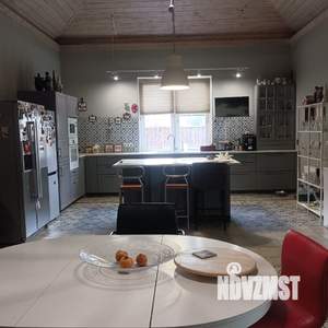 Таунхаус 259м², 2-этажный, участок 6 сот.