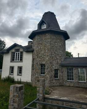 Дом 800м², 3-этажный, участок 27 сот.