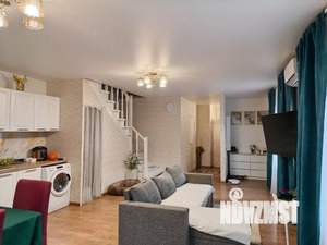 Дом 230м², 2-этажный, участок 6 сот.