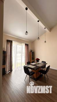 Дом 162м², 1-этажный, участок 7 сот.